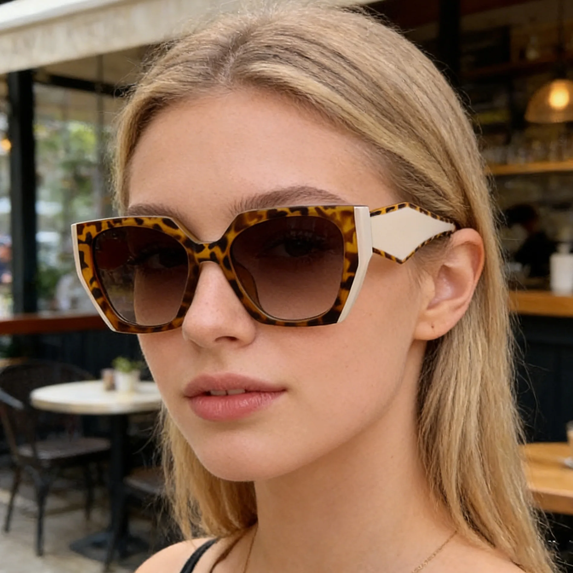 Vintage Fashion Glasses - Новые женские солнцезащитные очки 2026 года