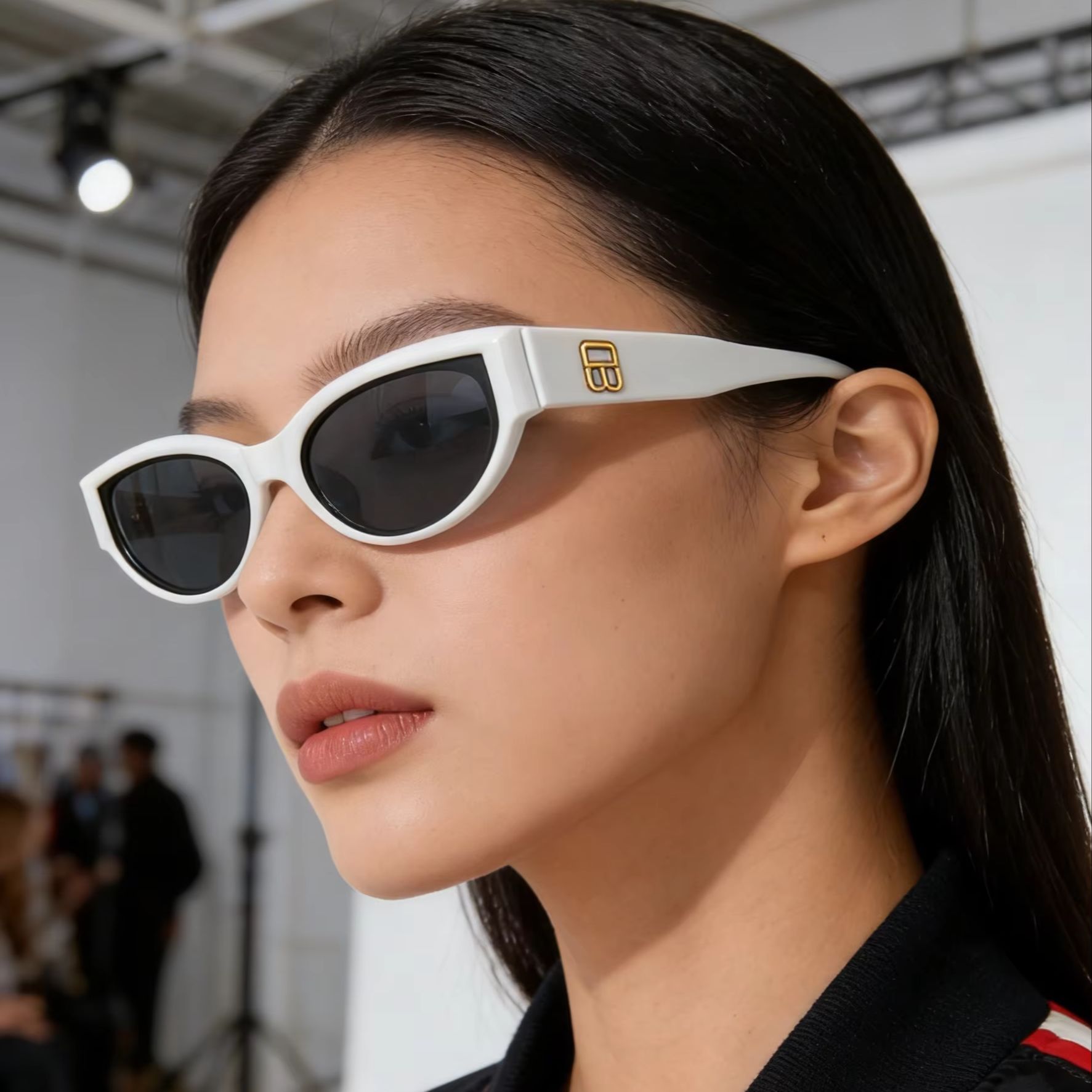 Vintage Fashion Glasses - Женские солнцезащитные очки в стиле ретро